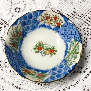 Signed Japanese antique small dish